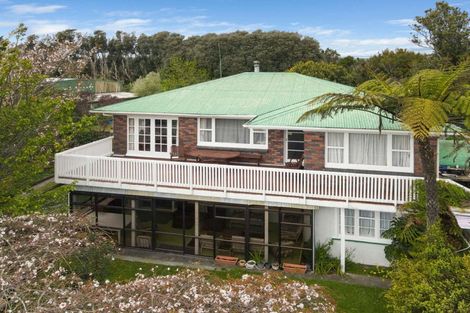 Photo of property in 1216 Main North Road, Urenui, 4375
