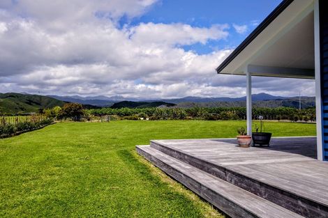 Photo of property in 33 Oriwa Lane, Levin, 5571