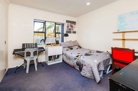 Photo of property in 5a Robertson Road, Favona, Auckland, 2024