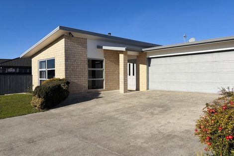 Photo of property in 58 Branigan Parade, Kelvin Grove, Palmerston North, 4414