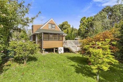 Photo of property in 4 Sunward Rise, Glenfield, Auckland, 0629