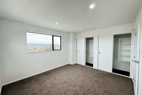 Photo of property in 252a Great North Road, Henderson, Auckland, 0612