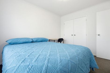 Photo of property in 4/240 Old Farm Road, Hillcrest, Hamilton, 3216