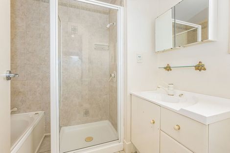 Photo of property in 35 Halladale Road, Papakowhai, Porirua, 5024