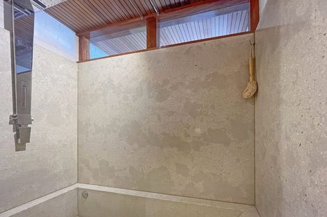 Photo of property in Seaview Apartments, 4/64 Milford Road, Milford, Auckland, 0620