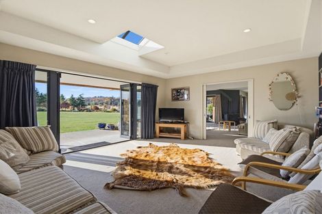 Photo of property in 424 Barkers Road, Loburn, Rangiora, 7472