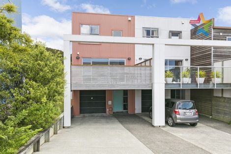 Photo of property in 68 Saddleback Grove, Karori, Wellington, 6012