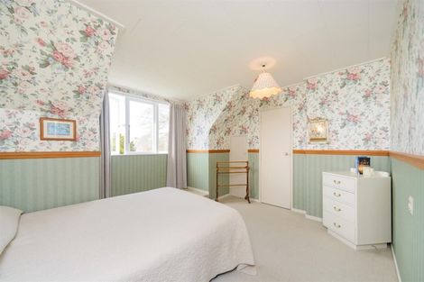 Photo of property in 35 Wanganui Road, Marton, 4710