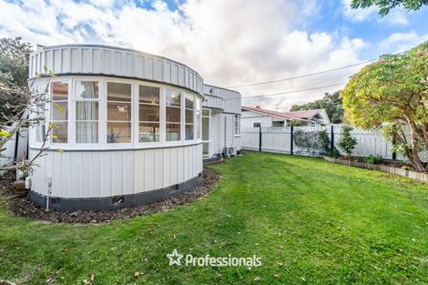 Photo of property in 1/55 Pohutukawa Street, Woburn, Lower Hutt, 5010