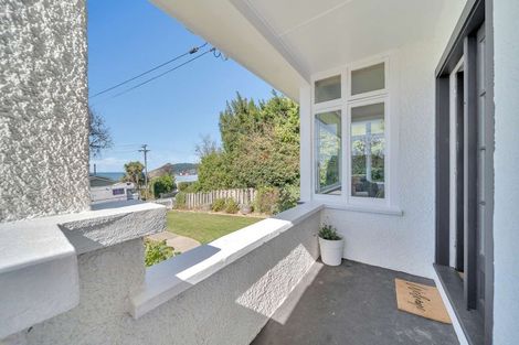 Photo of property in 16 Greta Street, South Hill, Oamaru, 9400