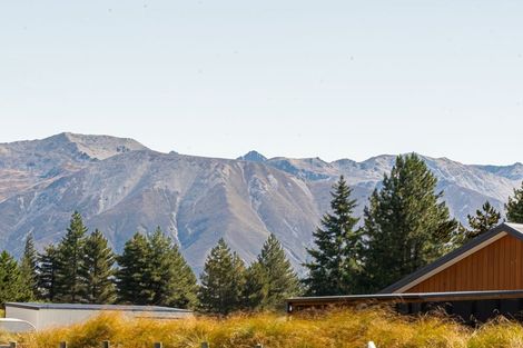 Photo of property in 14 Temple Drive, Twizel, 7901