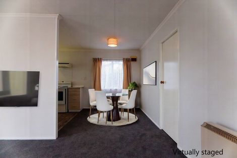 Photo of property in 19 Coromandel Court, Roslyn, Palmerston North, 4414