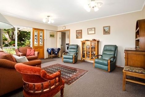 Photo of property in 52 Chester Road, Tawa, Wellington, 5028