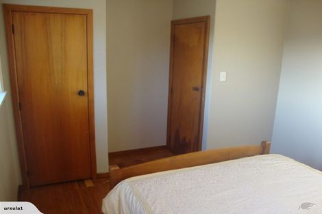 Photo of property in 76- 78 Sievers Grove, Cannons Creek, Porirua, 5024