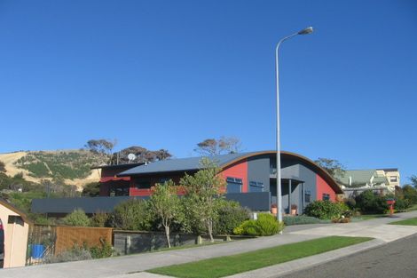 Photo of property in 47 Navigation Drive, Whitby, Porirua, 5024