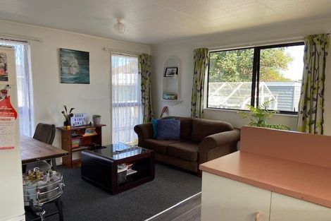 Photo of property in 89a Racecourse Road, Waipukurau, 4200