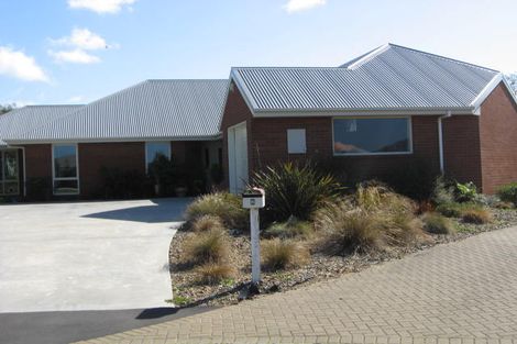 Photo of property in 8 Gilbert Close, Rolleston, 7614