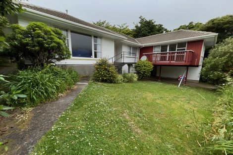 Photo of property in 2 Thurleigh Grove, Karori, Wellington, 6012
