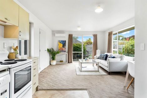 Photo of property in 4/373 Main Road North, Redwood, Christchurch, 8051