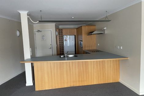 Photo of property in Endeavour Apartments, 125u6 Thorndon Quay, Pipitea, Wellington, 6011