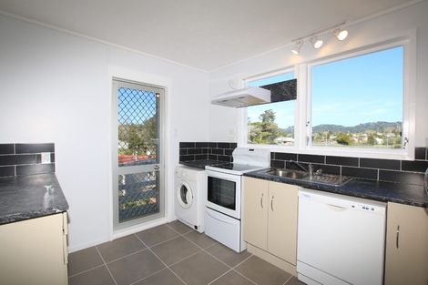 Photo of property in 1/34 Glendale Road, Glen Eden, Auckland, 0602