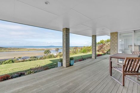 Photo of property in 35 Seascape Crescent, Waipu, 0582