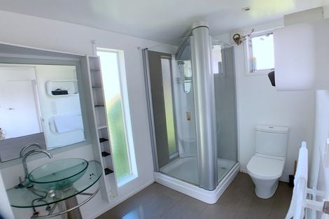 Photo of property in 385 Bucklands Beach Road, Bucklands Beach, Auckland, 2012