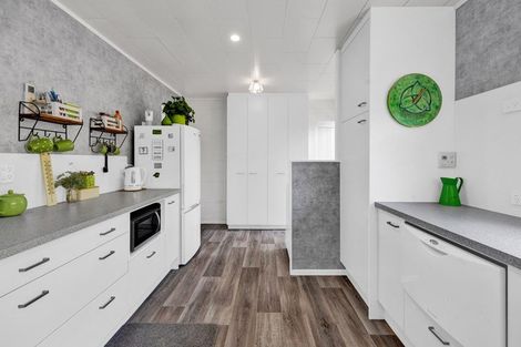 Photo of property in 61 Murray Avenue, Hawera, 4610