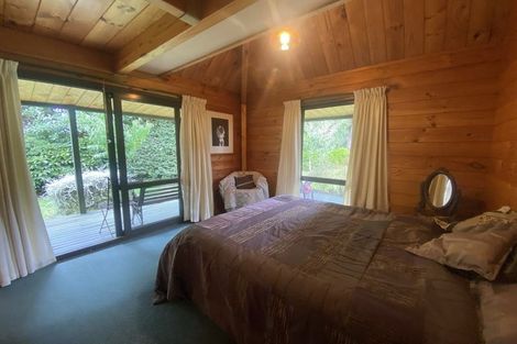 Photo of property in 6a Beach Road, Waikawa, Picton, 7220