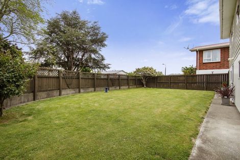 Photo of property in 4 Monterey Place, Totara Park, Upper Hutt, 5018