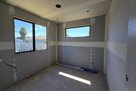 Photo of property in 12a Kauri Street, Taradale, Napier, 4112