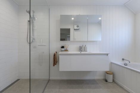 Photo of property in 94 Darraghs Road, Brookfield, Tauranga, 3110