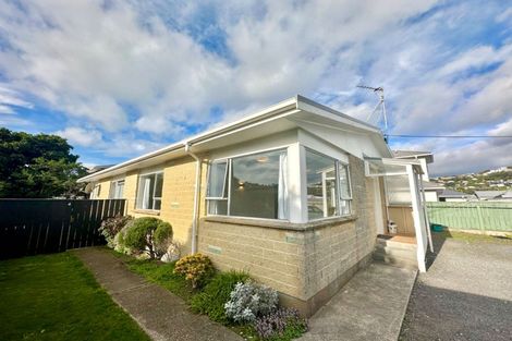 Photo of property in Miramar Villas, 19/3u Byron Street, Miramar, Wellington, 6022