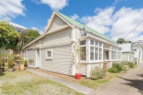 Photo of property in 2b Staunton Avenue, Mount Cook, Wellington, 6011