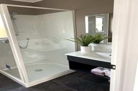 Photo of property in 66b Atkinson Avenue, Otaki Beach, Otaki, 5512