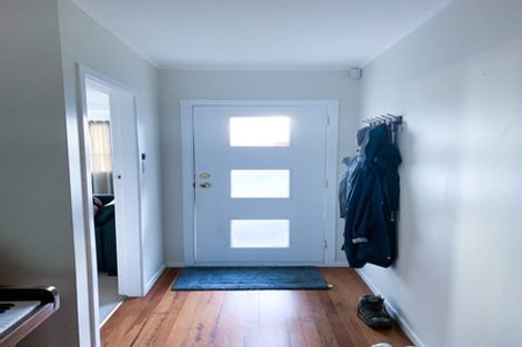 Photo of property in 10 Lomita Road, Johnsonville, Wellington, 6037