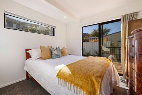 Photo of property in 22 Golden Terrace, Queenstown, 9300
