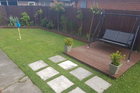 Photo of property in 15 Daniels Road, Redwood, Christchurch, 8051