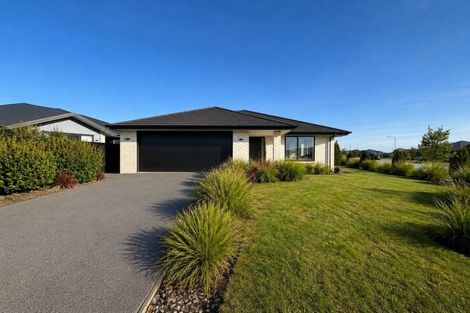 Photo of property in 9 Azara Way, Wigram, Christchurch, 8025