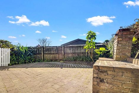 Photo of property in 15 Camden Place, Pukete, Hamilton, 3200
