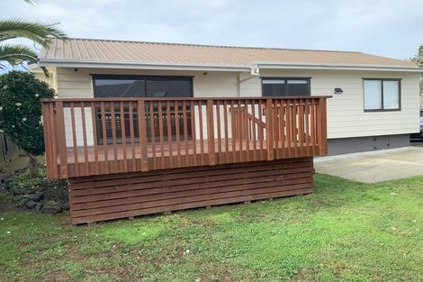 Photo of property in 49 Norcross Avenue, Henderson, Auckland, 0612