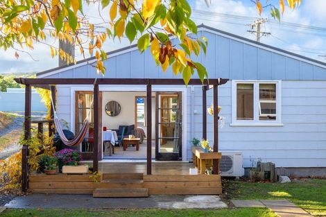 Photo of property in 10 Dell Road, Raumati South, Paraparaumu, 5032