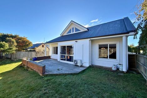 Photo of property in 42 Meadowstone Drive, Wanaka, 9305