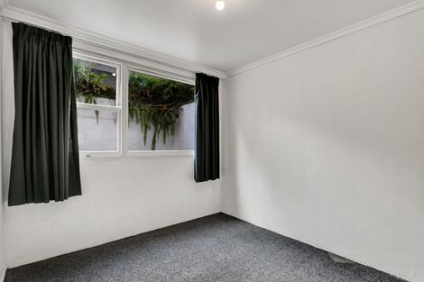 Photo of property in 2/164 Vivian Street, New Plymouth, 4310