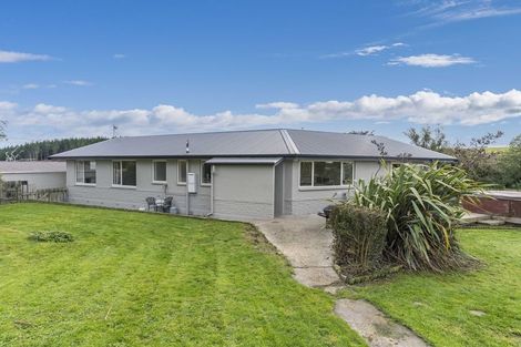 Photo of property in 861 Glenledi Road, Glenledi, Milton, 9292