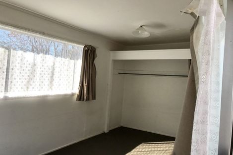 Photo of property in 70 Smythe Road, Henderson, Auckland, 0612