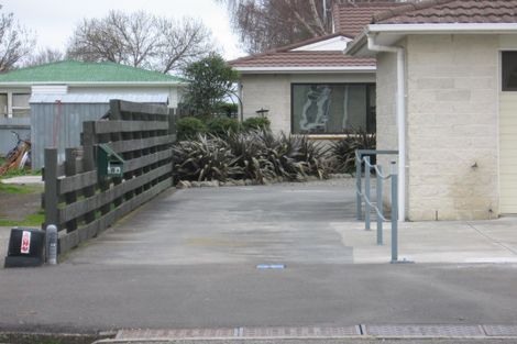 Photo of property in 8-10 Oxford Street, Hokowhitu, Palmerston North, 4410