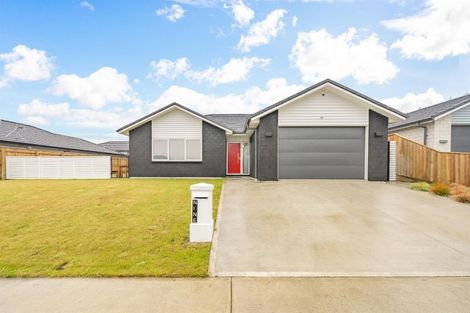 Photo of property in 9 Jack Vaughan Grove, Wainuiomata, Lower Hutt, 5014