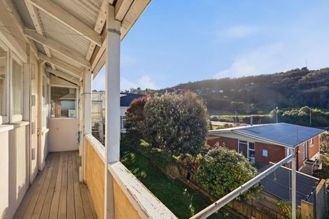 Photo of property in 398 South Road, Caversham, Dunedin, 9012