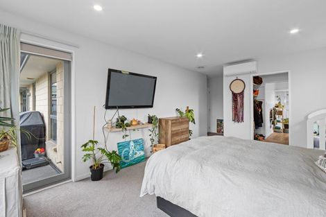 Photo of property in 5 Davaar Crescent, Broomfield, Christchurch, 8042